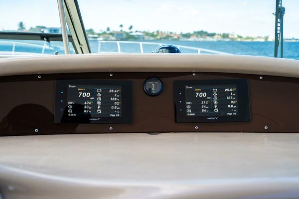 Bubble Trouble ll 54ft Sea Ray Yacht For Sale