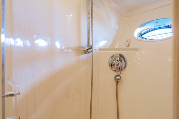 Bubble Trouble ll 54ft Sea Ray Yacht For Sale