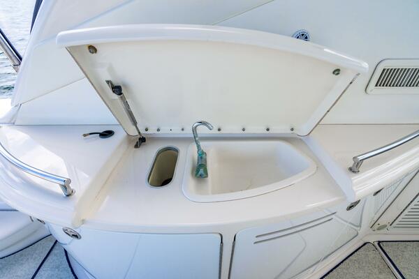 Bubble Trouble ll 54ft Sea Ray Yacht For Sale