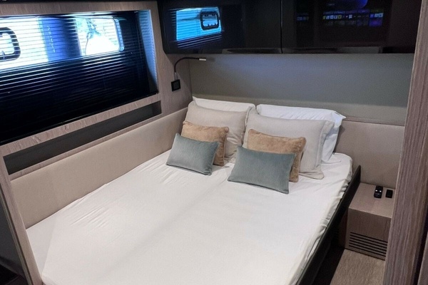 2025Azimut 51 ft Atlantis 51   CAYENA