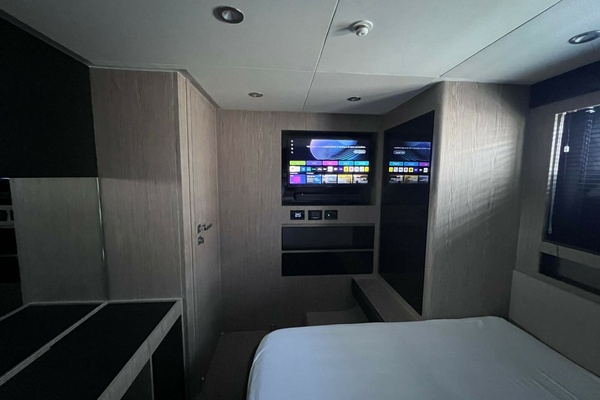 2025Azimut 51 ft Atlantis 51   CAYENA