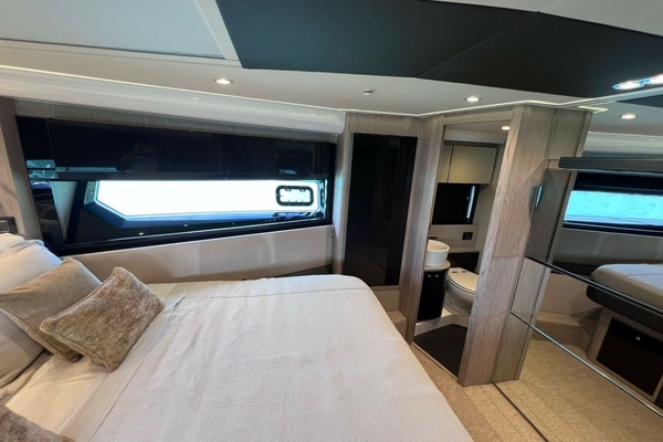 2025Azimut 51 ft Atlantis 51   CAYENA
