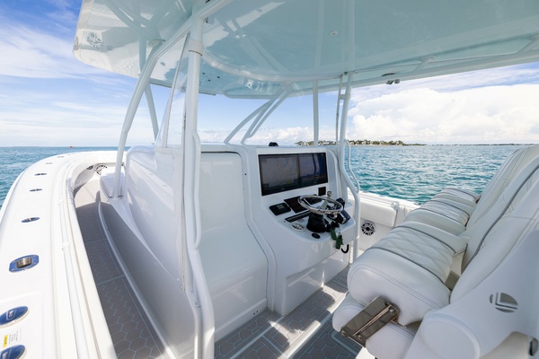 44ft Contender Yacht For Sale