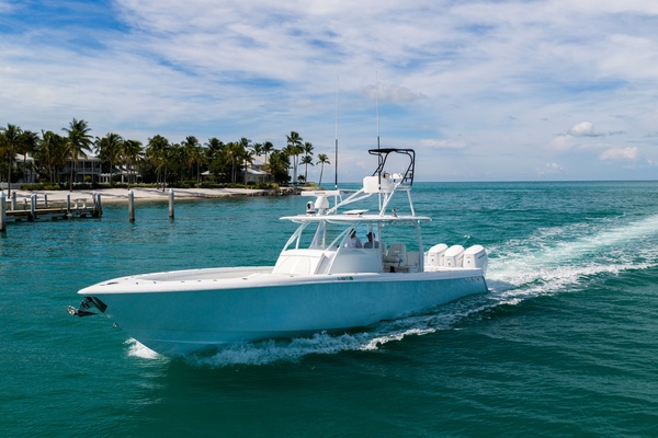 44ft Contender Yacht For Sale
