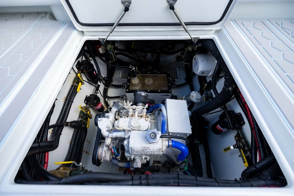 Contender FA Yacht For Sale