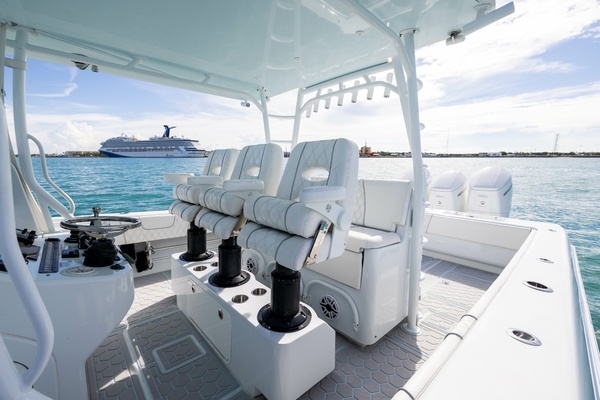 44ft Contender Yacht For Sale