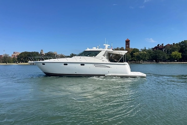 Tiara Yachts 4400 Sovran Yacht For Sale