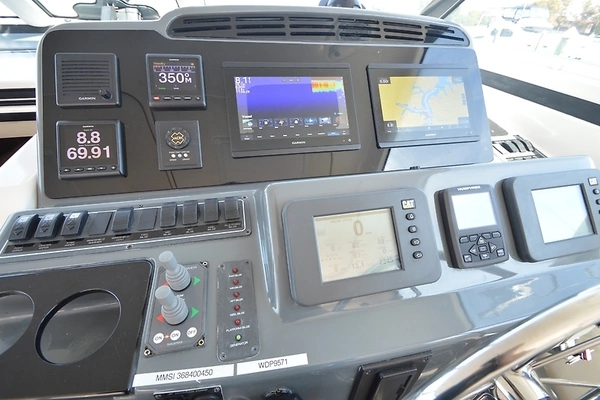 Tiara Yachts 4400 Sovran Yacht For Sale