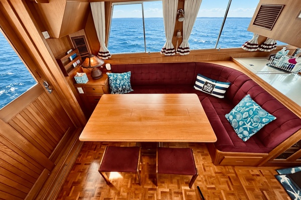 Summer Wind 46ft Grand Banks Yacht For Sale