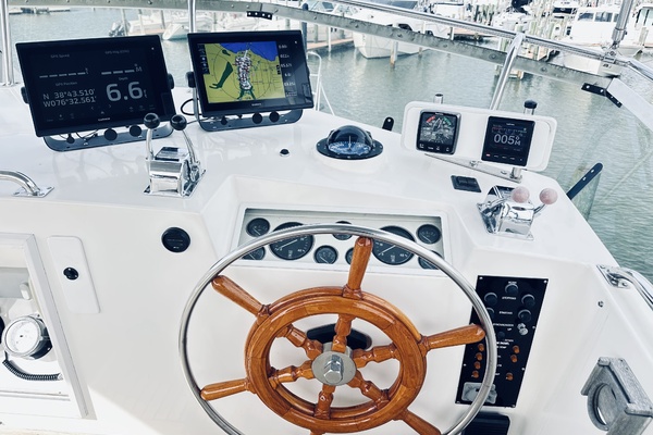 Summer Wind 46ft Grand Banks Yacht For Sale
