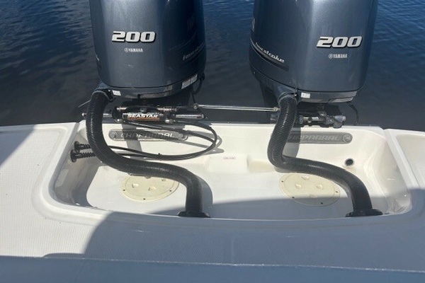 28ft Chaparral Yacht For Sale