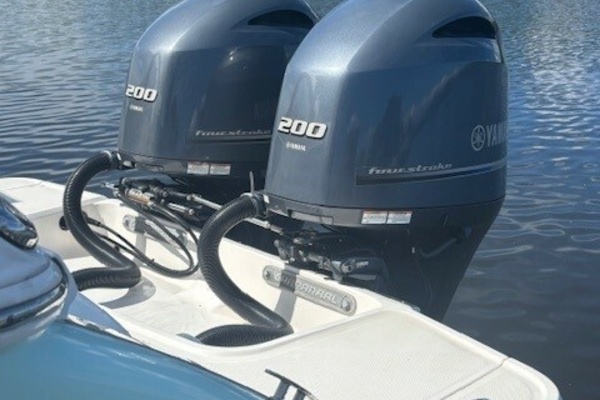 28ft Chaparral Yacht For Sale
