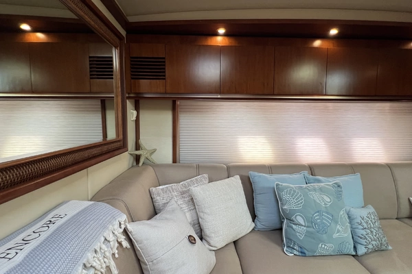 Sea Ray 48 Sundancer Yacht For Sale