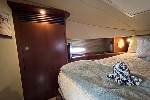 Sea Ray 48 Sundancer Yacht For Sale