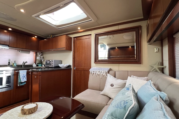 Sea Ray 48 Sundancer Yacht For Sale