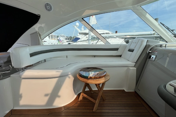 Sea Ray 48 Sundancer Yacht For Sale
