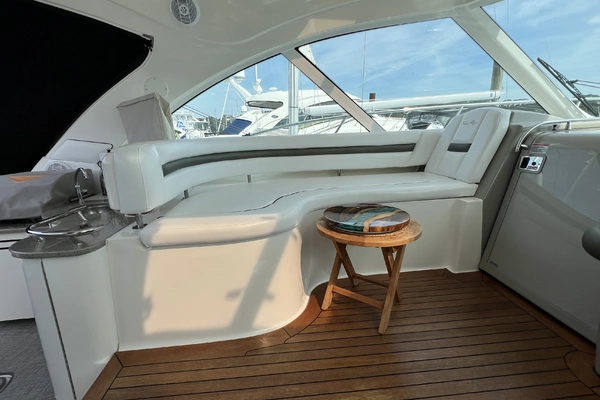 Sea Ray 48 Sundancer Yacht For Sale