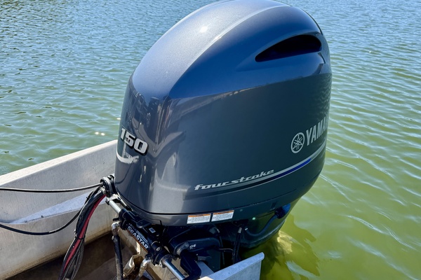 24ft Starcraft Yacht For Sale