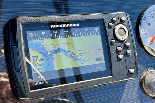 24ft Starcraft Yacht For Sale