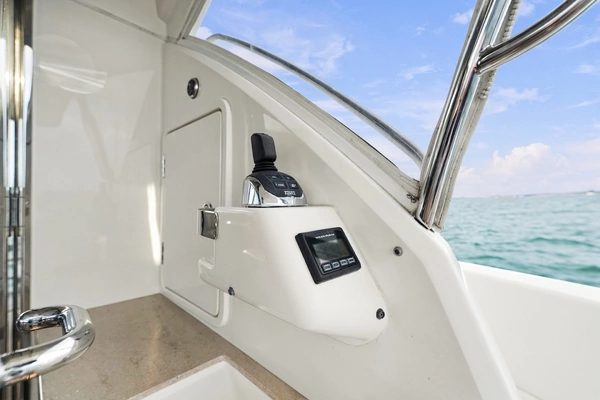Riviera 4400 Sport Yacht Yacht For Sale