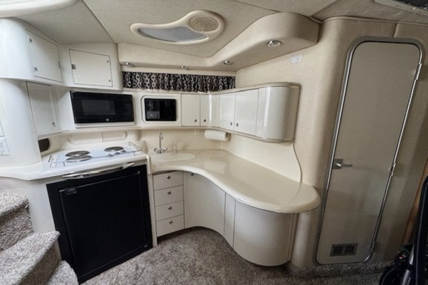 37ft Sea Ray Yacht For Sale