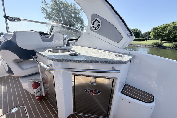 32ft Chaparral Yacht For Sale