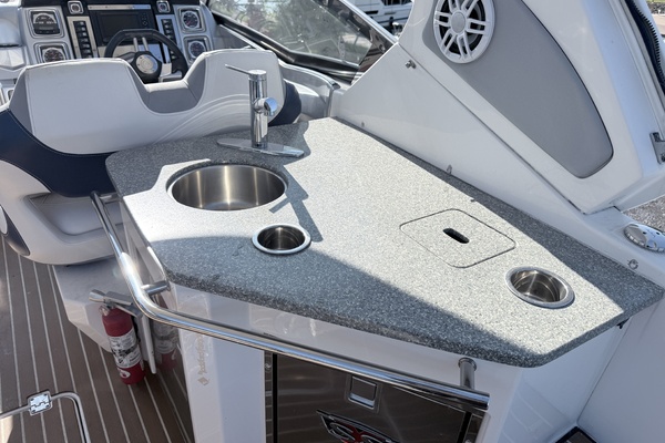 32ft Chaparral Yacht For Sale