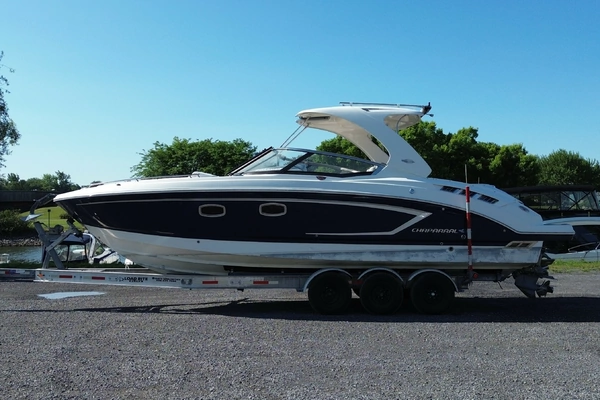 32-ft-Chaparral-2012-327 SSX- Saint-Paul-de-l'Île-aux-Noix Quebec Canada  yacht for sale