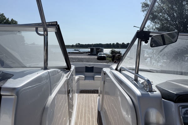 32ft Chaparral Yacht For Sale