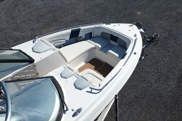 32ft Chaparral Yacht For Sale