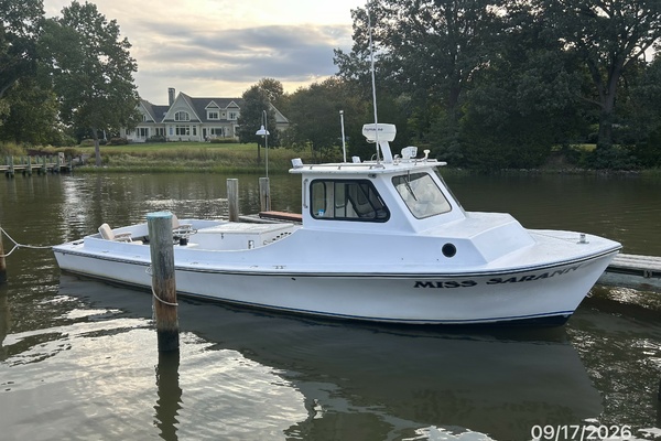 Miss Sarann 31ft Markley Yacht For Sale