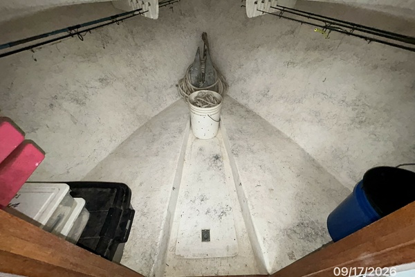 Miss Sarann 31ft Markley Yacht For Sale