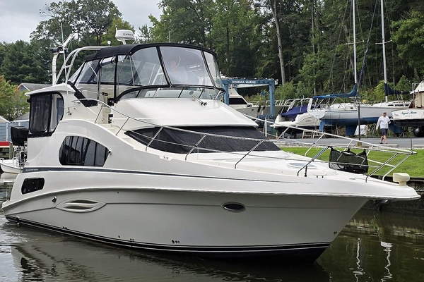 Lit l Dutchmen 39ft Silverton Yacht For Sale