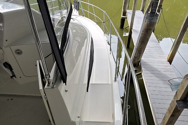 Lit l Dutchmen 39ft Silverton Yacht For Sale