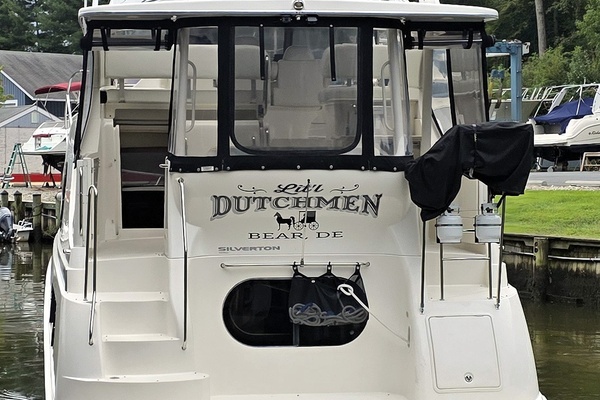 Lit l Dutchmen 39ft Silverton Yacht For Sale