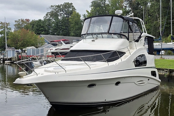 Lit l Dutchmen 39ft Silverton Yacht For Sale
