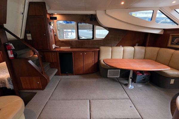 Lit l Dutchmen 39ft Silverton Yacht For Sale