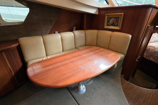 Lit l Dutchmen 39ft Silverton Yacht For Sale