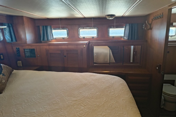 Sunset Fever 44ft DeFever Yacht For Sale