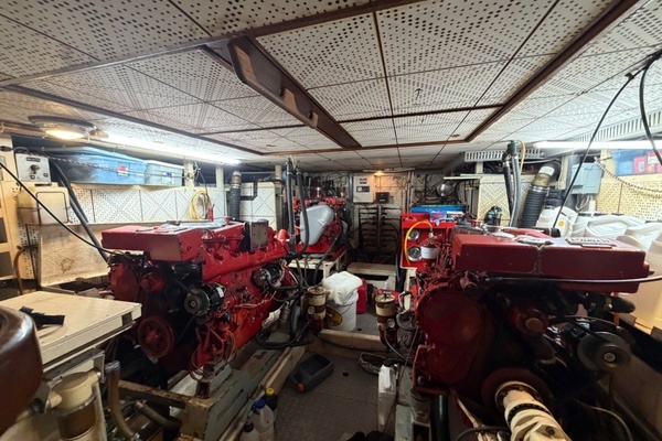 Sunset Fever 44ft DeFever Yacht For Sale