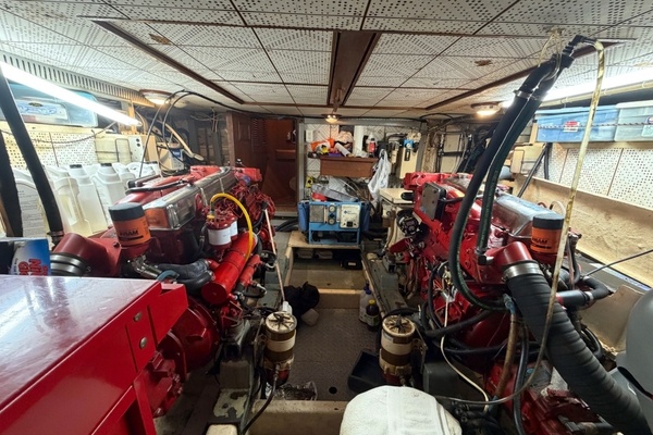 Sunset Fever 44ft DeFever Yacht For Sale