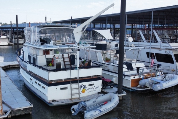 Sunset Fever 44ft DeFever Yacht For Sale