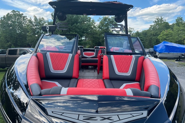 23ft Tige Yacht For Sale