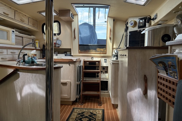 Oasis 35ft Island Packet Yacht For Sale