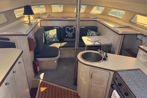 Oasis 35ft Island Packet Yacht For Sale
