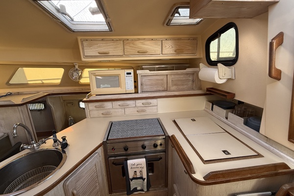Oasis 35ft Island Packet Yacht For Sale