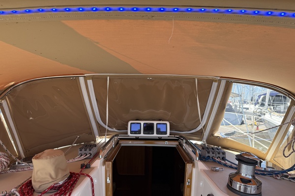TAYAC 42ft Sabre Yacht For Sale