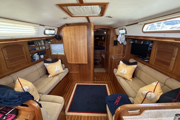 TAYAC 42ft Sabre Yacht For Sale