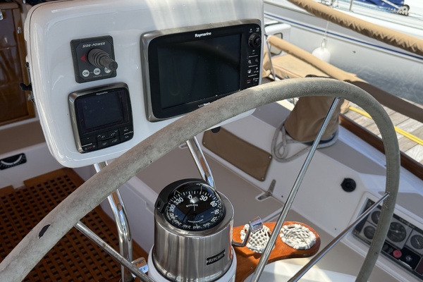 TAYAC 42ft Sabre Yacht For Sale