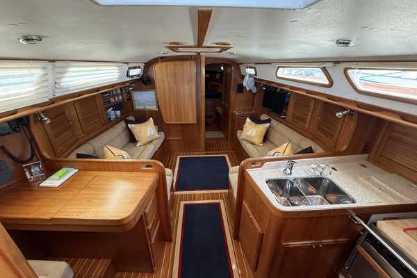 TAYAC 42ft Sabre Yacht For Sale